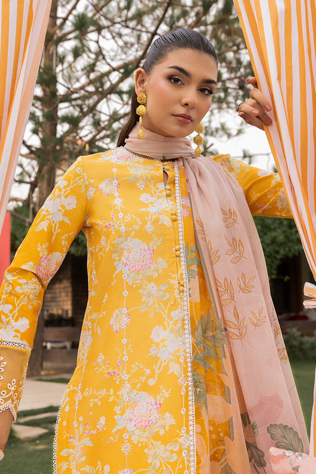 Yellow - Amber Bloom