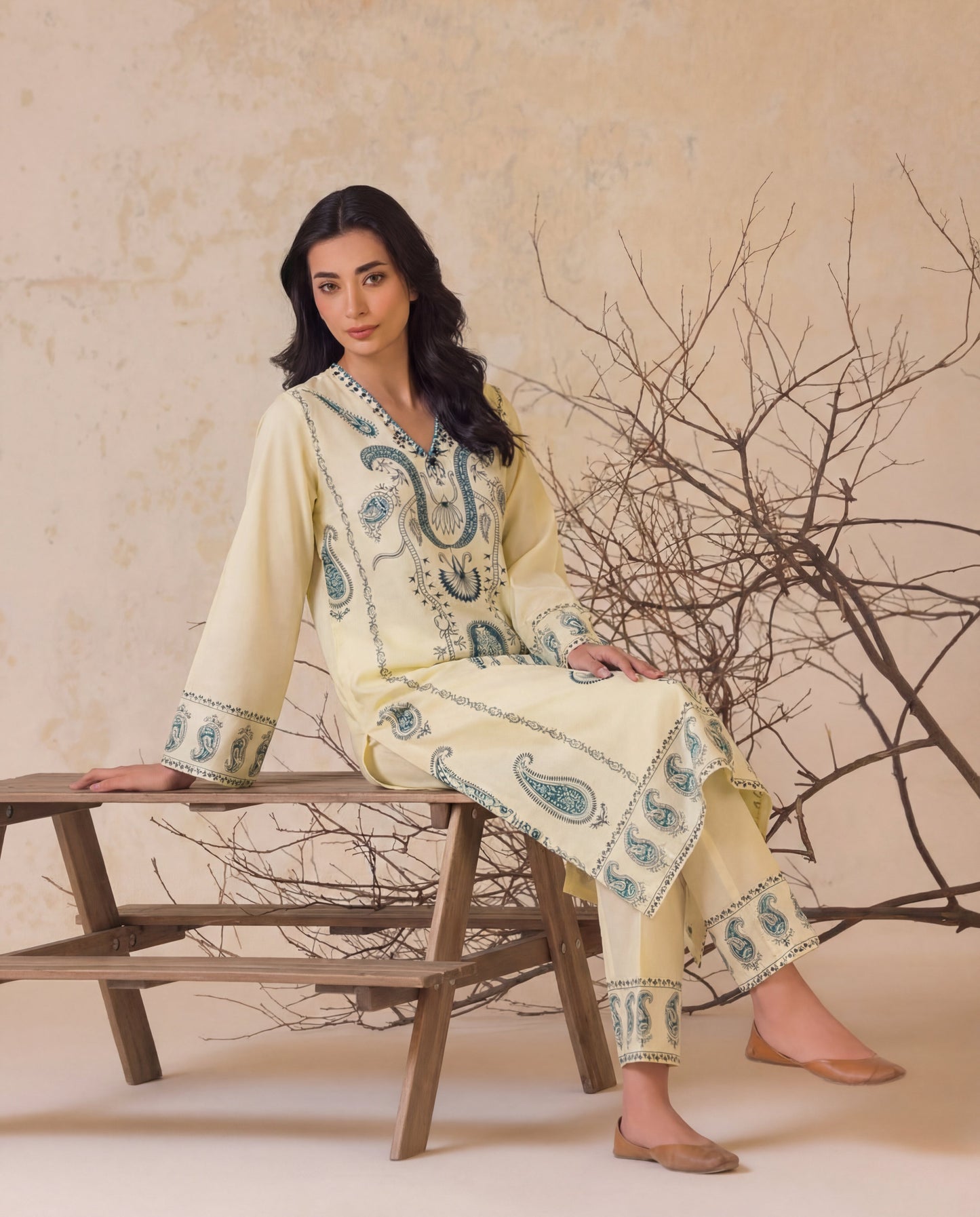 Mahroz Green Premium Fabric Pakistani Winter Dresses - Sahiba-clothing - 6