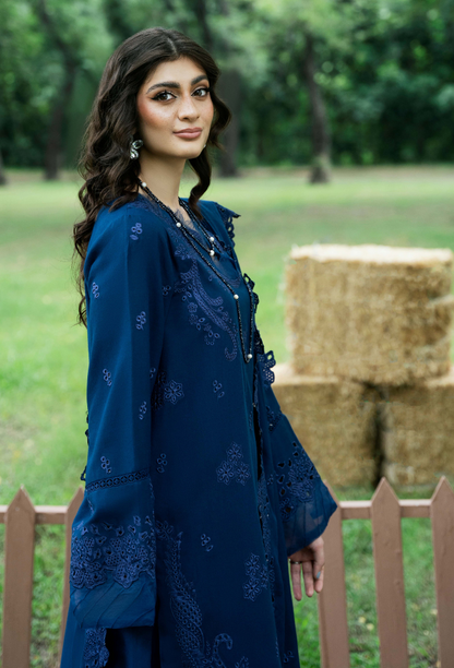 Zephyr - D09 Premium Fabric Pakistani Winter Dresses - Humdum - 4