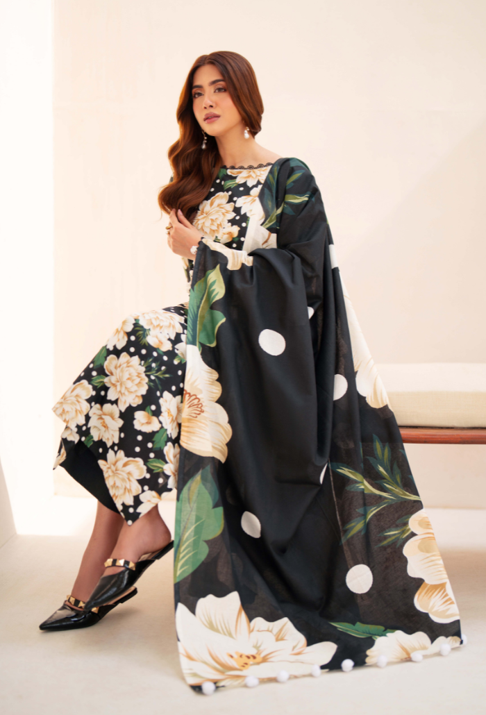 La vie - D09 Khaddar Pakistani Winter Dresses - Humdum - 2