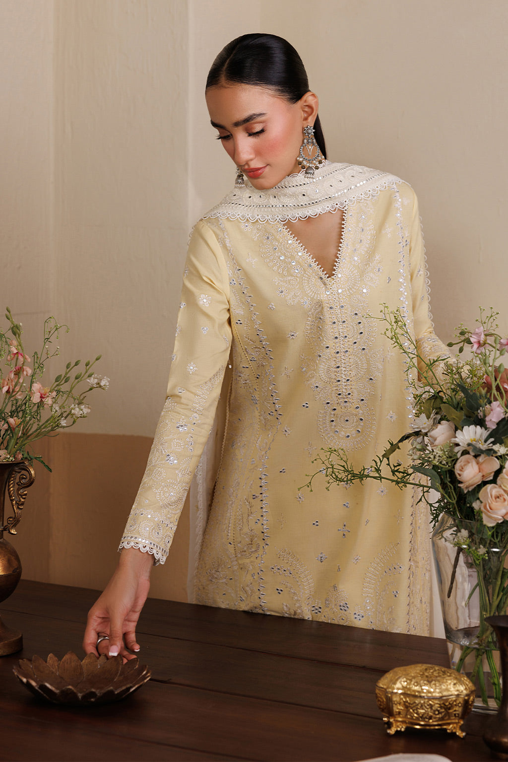 NOSTALIGA Chiffon Pakistani Summer Dresses - Emaan Adeel - 4