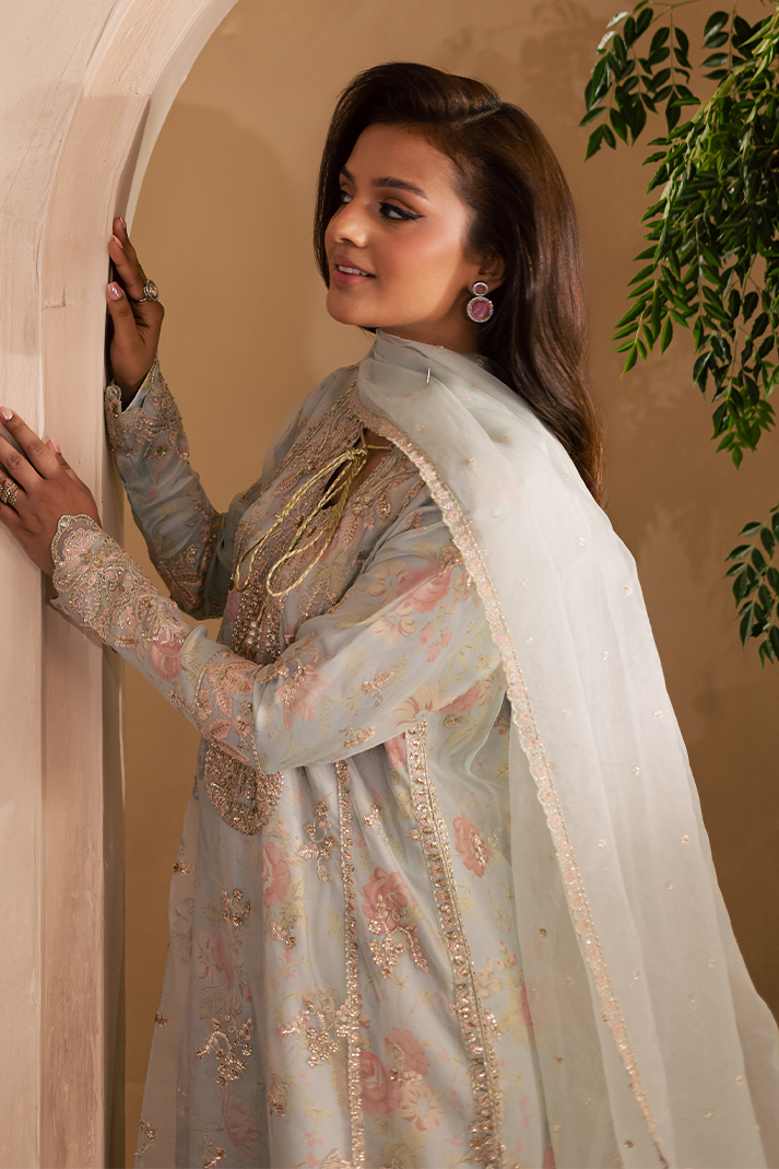 Arghawani Luxury Pakistani Fashion