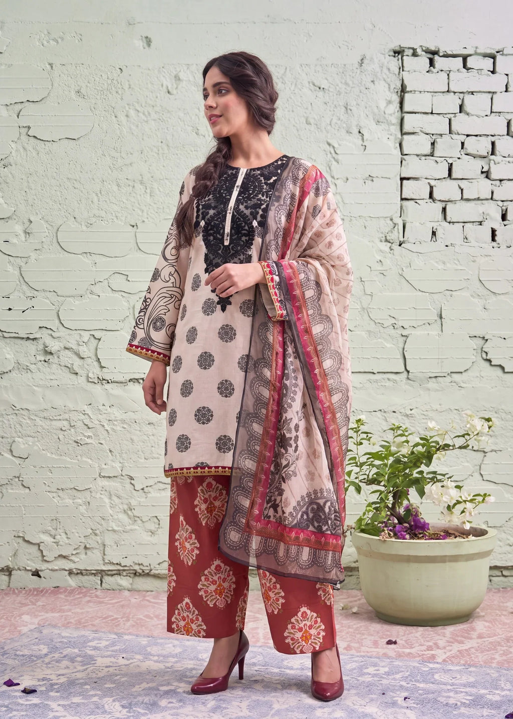 Noorbano Premium Fabric Pakistani Summer Dresses - Sahiba-clothing - 5