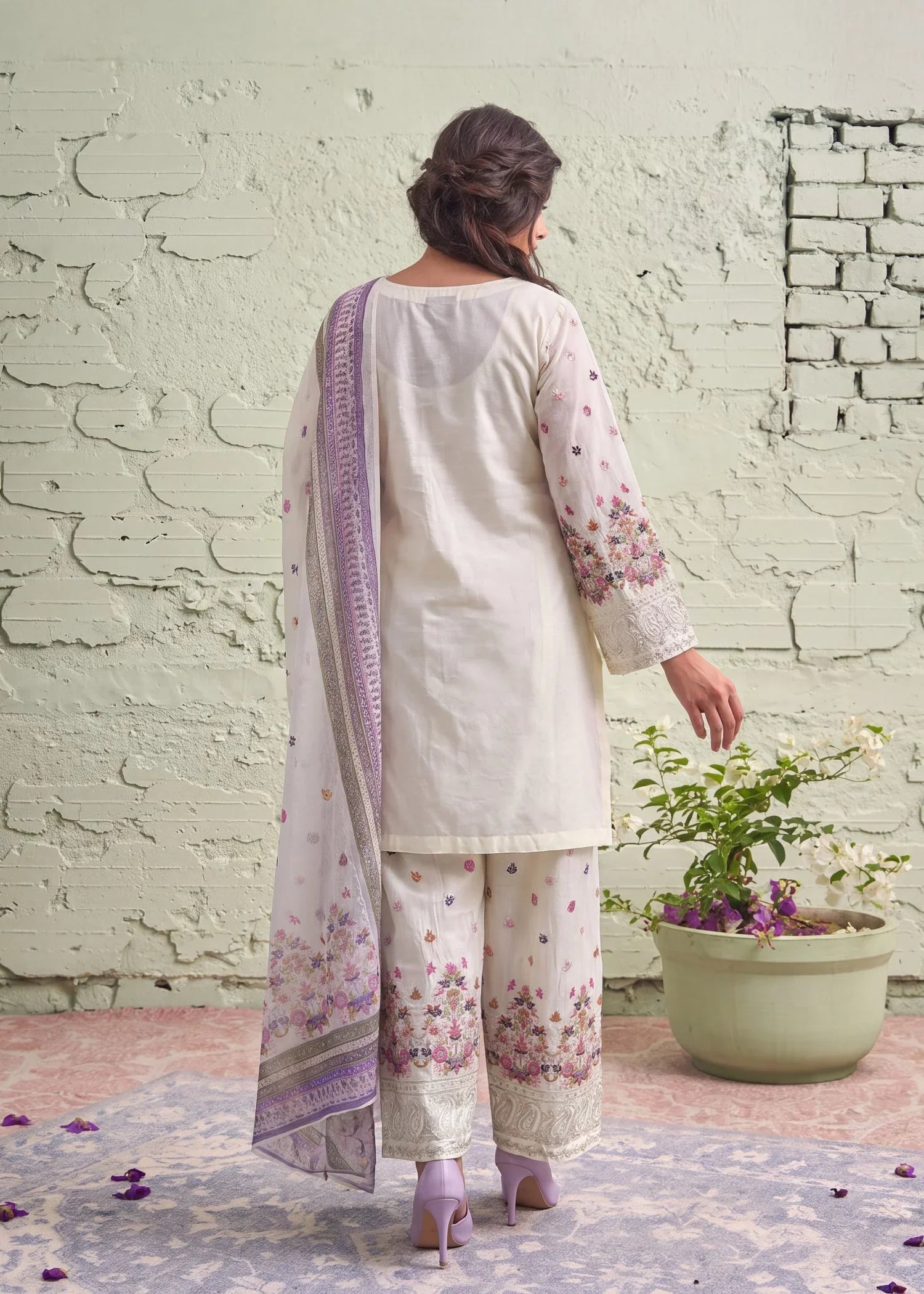 Swaye Premium Fabric Pakistani Summer Dresses - Sahiba-clothing - 2