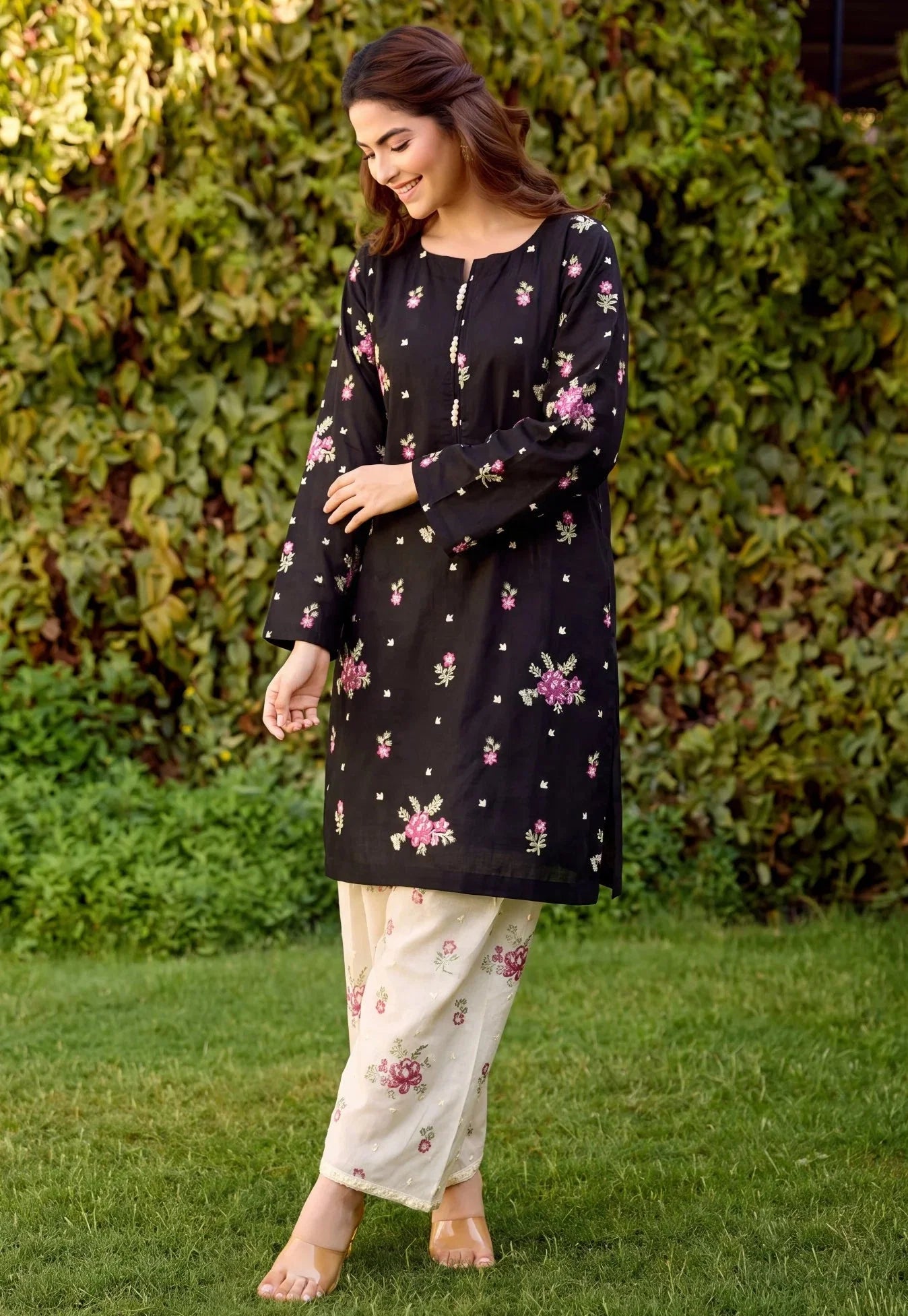 Gul-e-Aasman Black Premium Fabric Pakistani Summer Dresses - Sahiba-clothing - 1