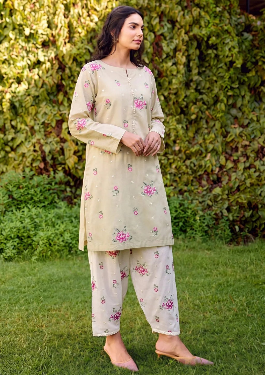 Gul-e-Aasman Skin Premium Fabric Pakistani Summer Dresses - Sahiba-clothing - 5
