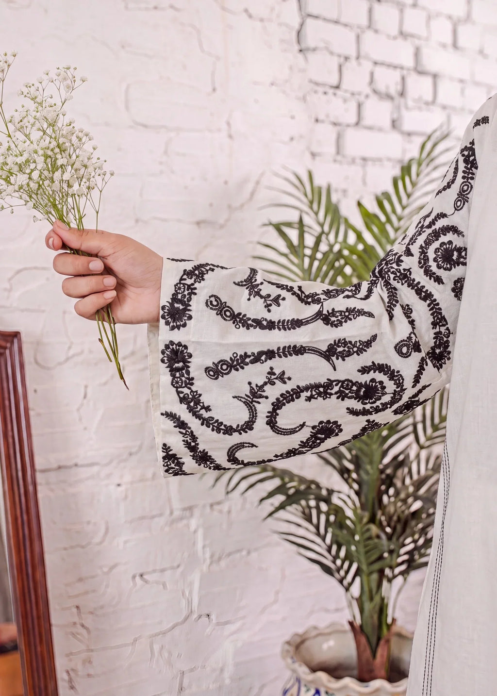 Durriyah Premium Fabric Pakistani Summer Dresses - Sahiba-clothing - 5