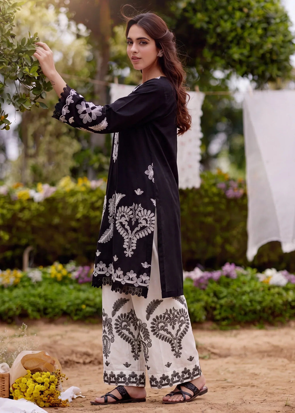 Qalamkar Premium Fabric Pakistani Summer Dresses - Sahiba-clothing - 5