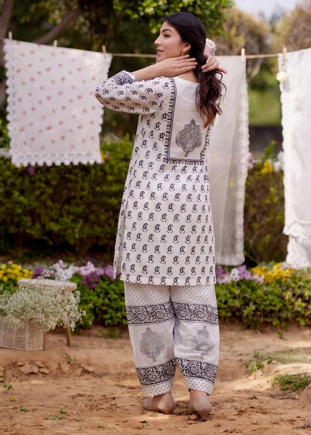 Zeenavar Premium Fabric Pakistani Summer Dresses - Sahiba-clothing - 2