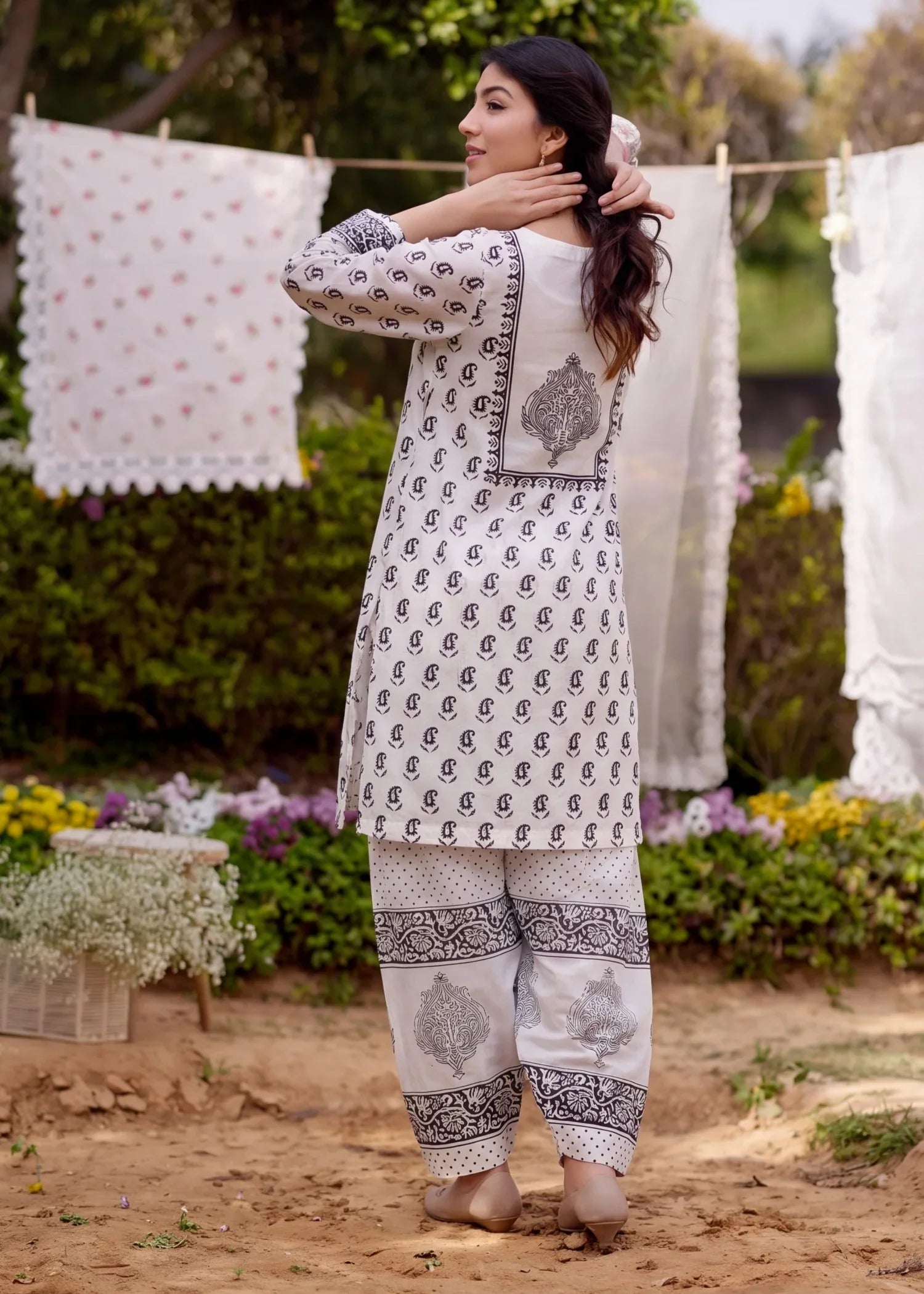 Zeenavar Premium Fabric Pakistani Summer Dresses - Sahiba-clothing - 2