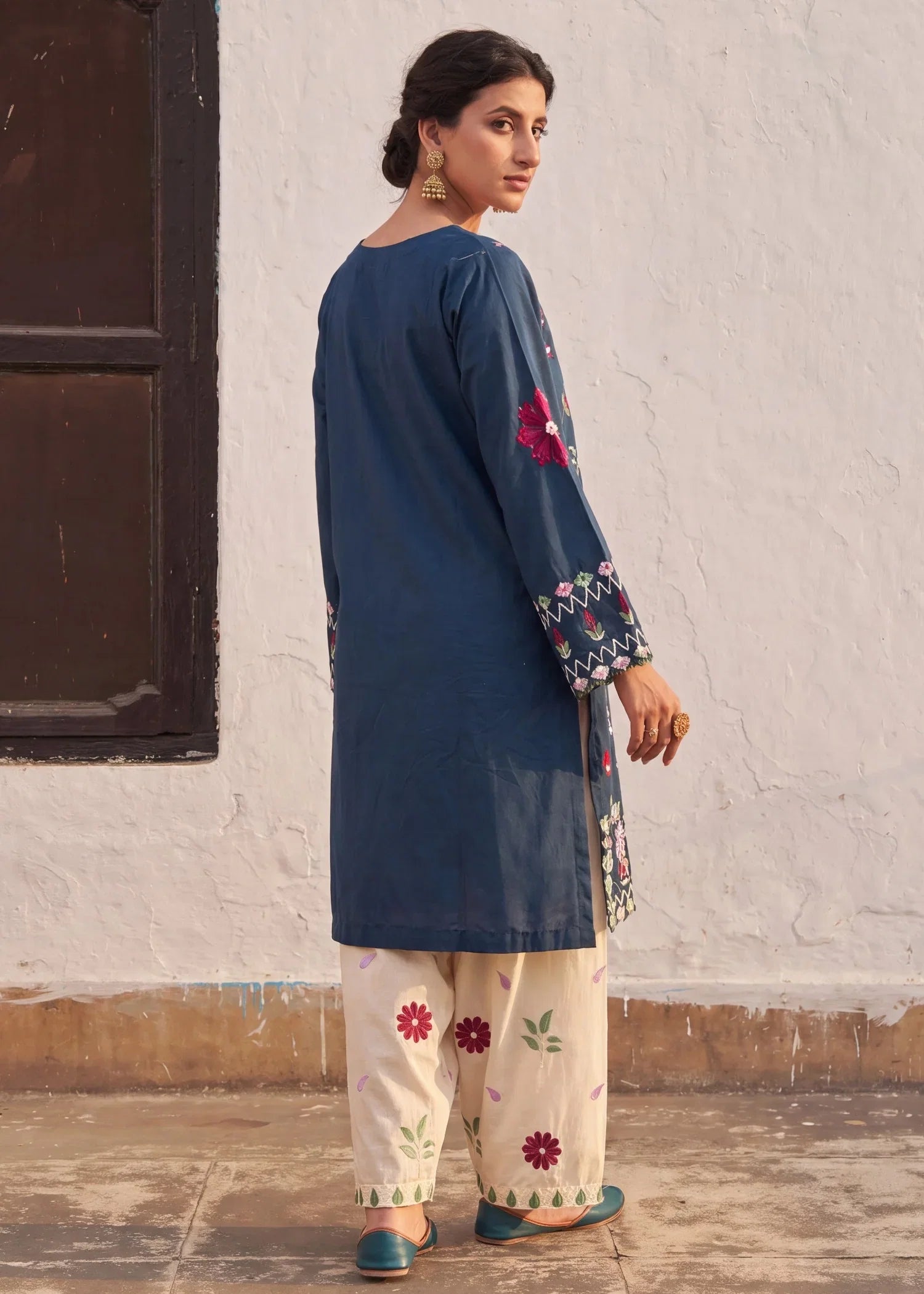 Parinoor Premium Fabric Pakistani Summer Dresses - Sahiba-clothing - 2