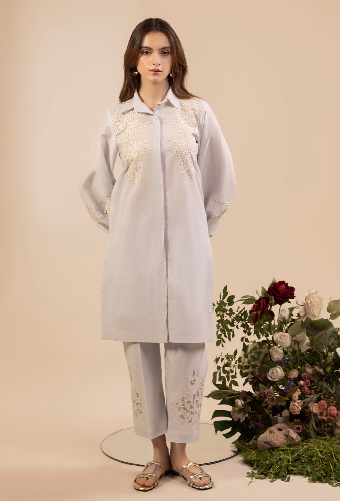 Whisper-D05 Lavine Lawn Pakistani Summer Dresses - Humdum - 2