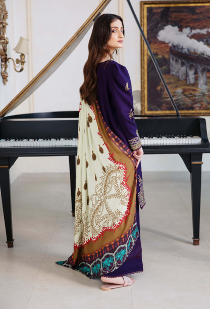 Serene - D09 Premium Fabric Pakistani Winter Dresses - Humdum - 3