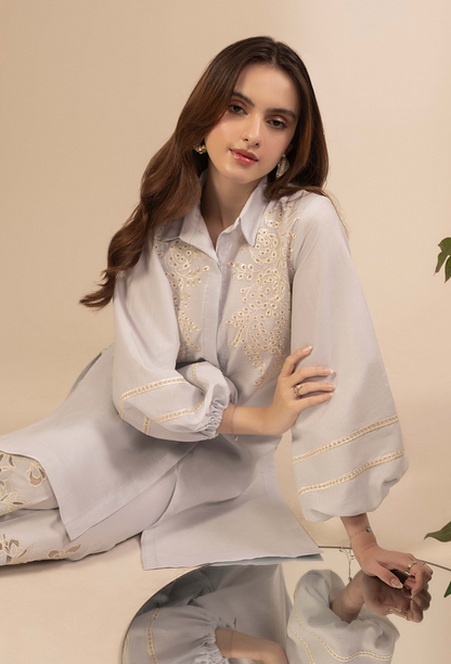 Whisper-D05 Lavine Lawn Pakistani Summer Dresses - Humdum - 4