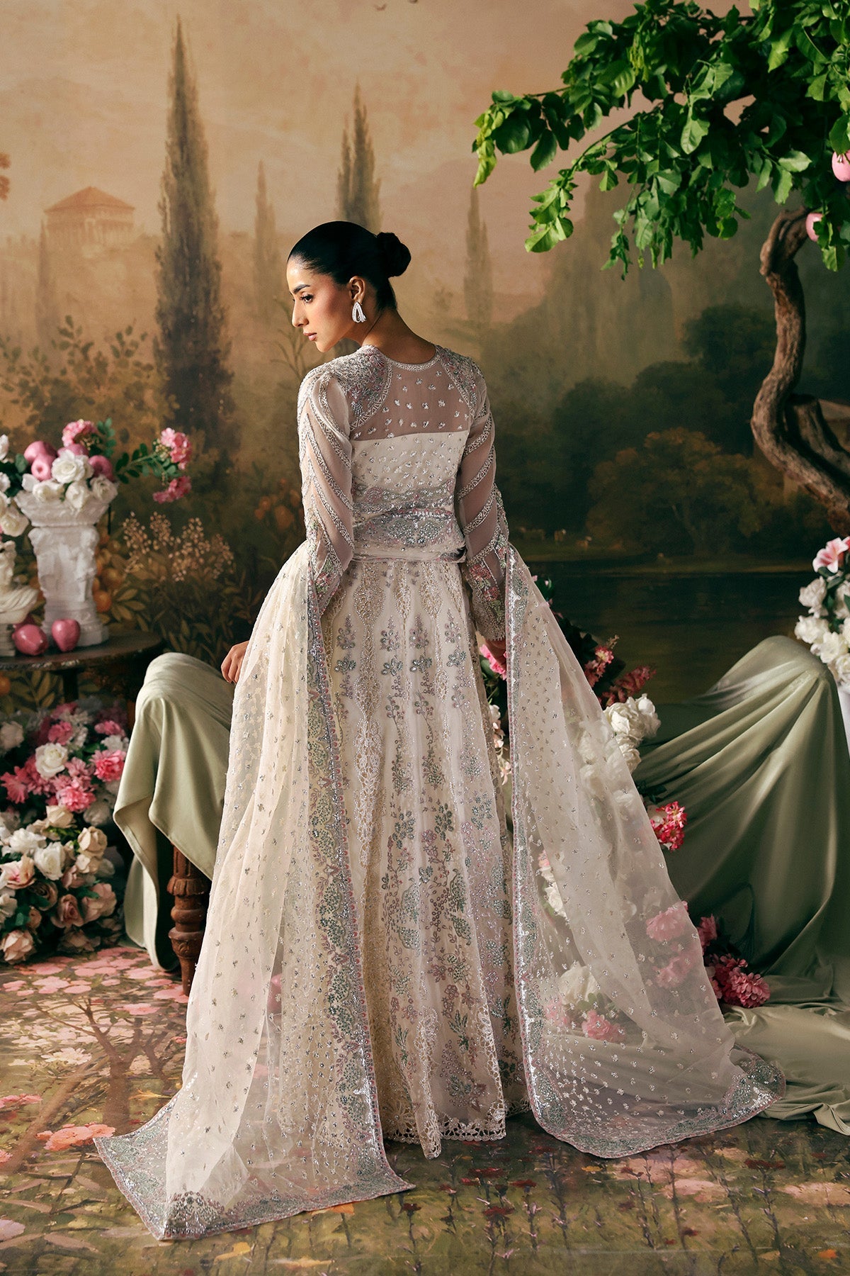 Queen Premium Fabric Pakistani Formal Dresses - Afrozeh - 2