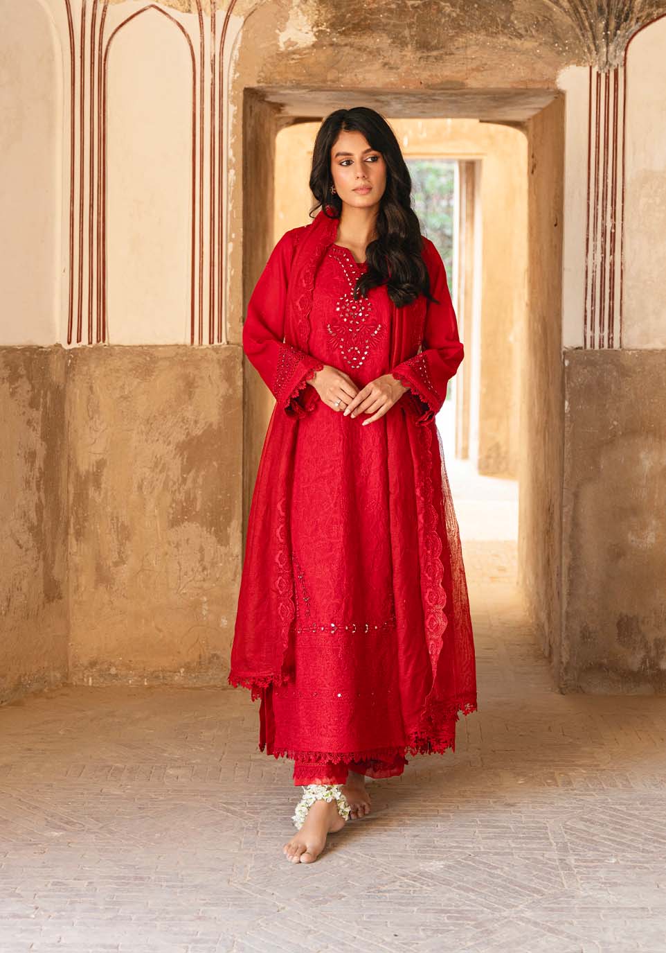RAUNAQ-E-DARBAR
