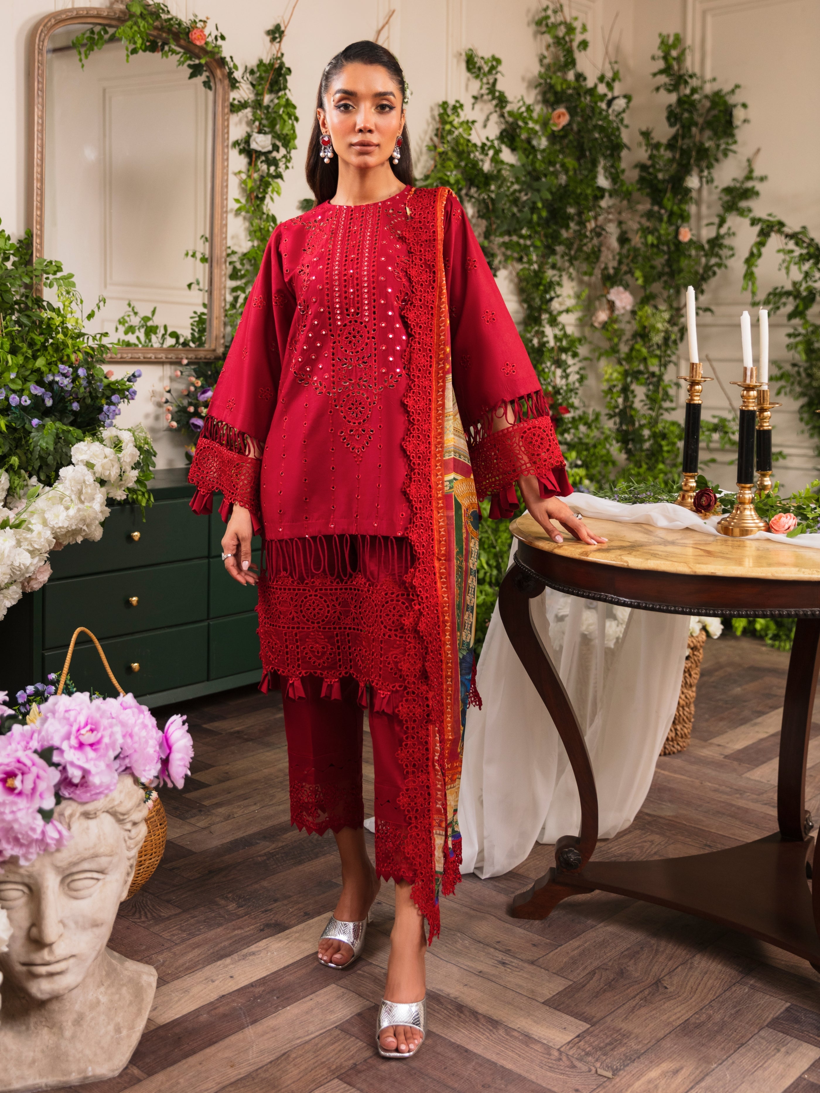 Vine-NL-08 Luxury Pakistani Fashion
