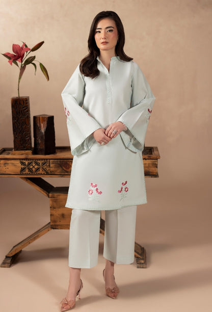 SPRING PRET V-1 - D02 Lawn Pakistani Summer Dresses - Humdum - 1