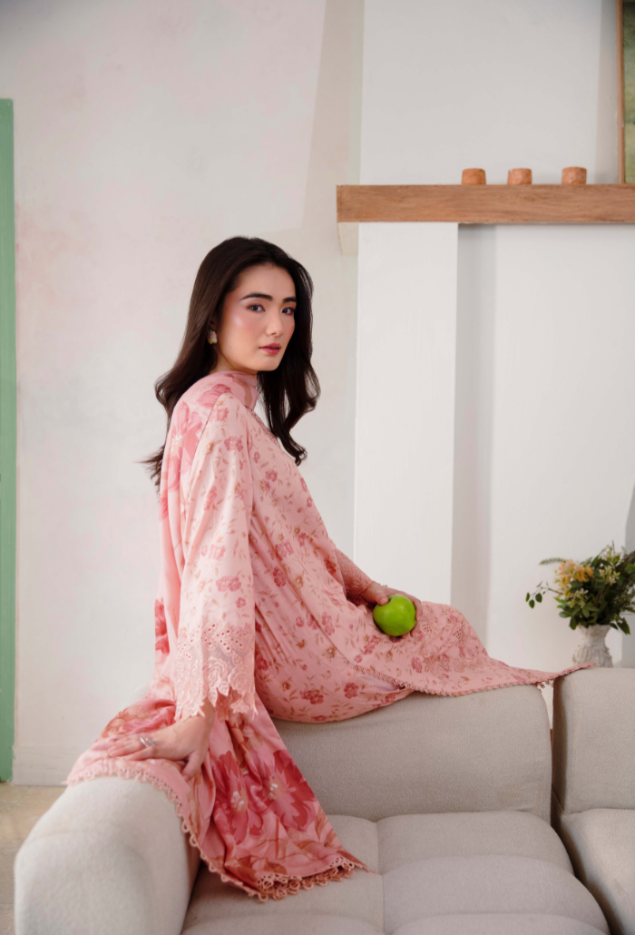 LAYLA - D02 Organza Pakistani Winter Dresses - Humdum - 4
