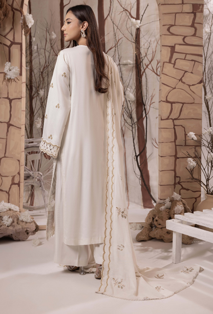 Irina-D07 Premium Fabric Pakistani Winter Dresses - Humdum - 3