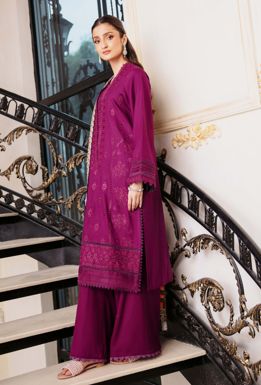 Serene - D07 Premium Fabric Pakistani Winter Dresses - Humdum - 2