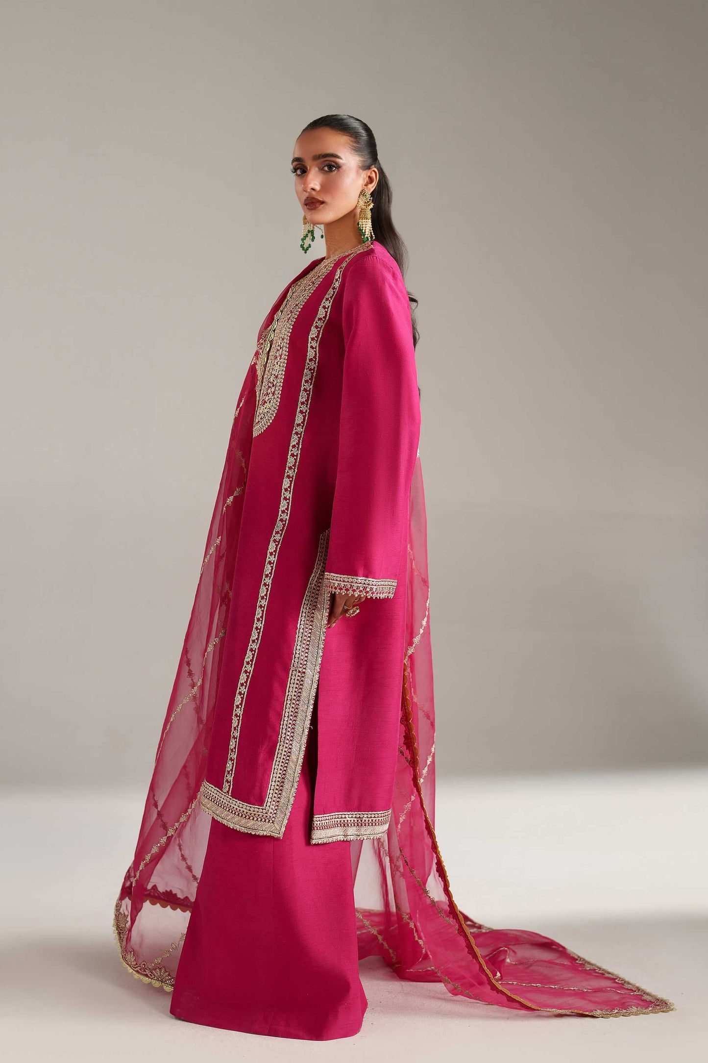 Inaya