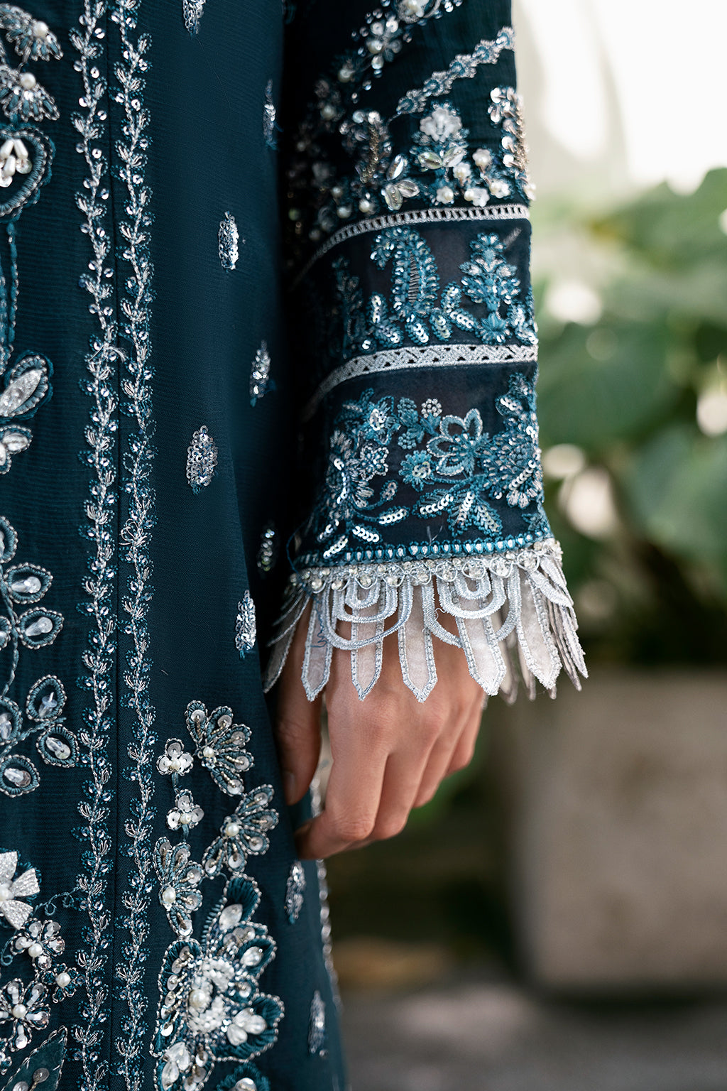 Bella Raw Silk Pakistani Formal Dresses - Saad Shaikh - 8