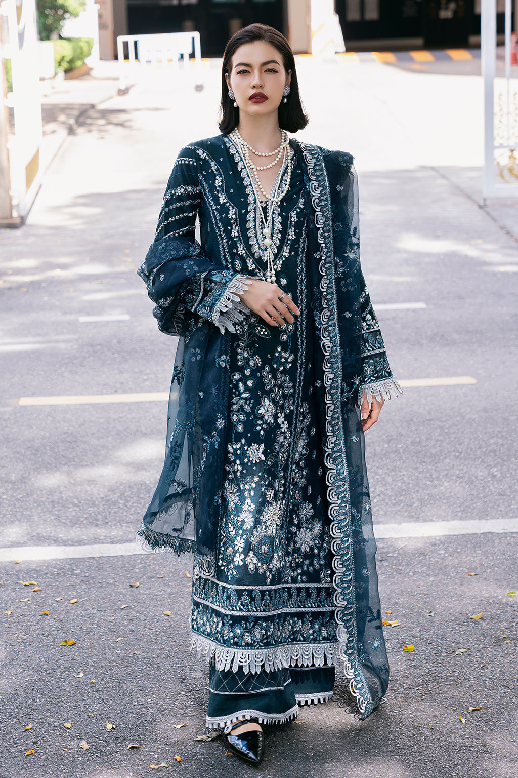 Bella Raw Silk Pakistani Formal Dresses - Saad Shaikh - 14