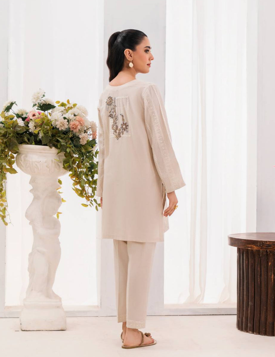 Nishat - Ivory Premium Fabric Pakistani Winter Dresses - Sahiba-clothing - 4