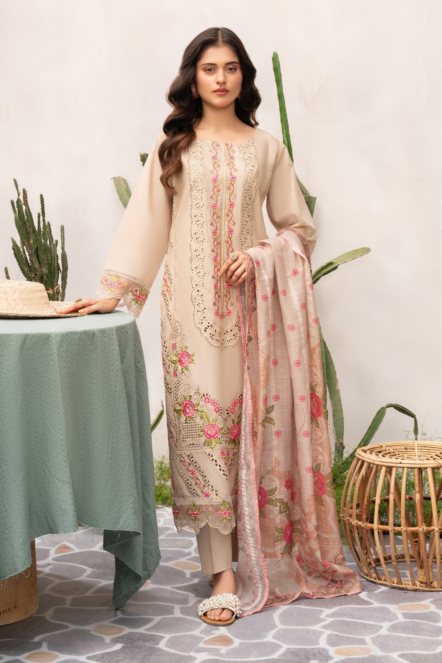 Zigana Premium Fabric Pakistani Winter Dresses - Sahiba-clothing - 1