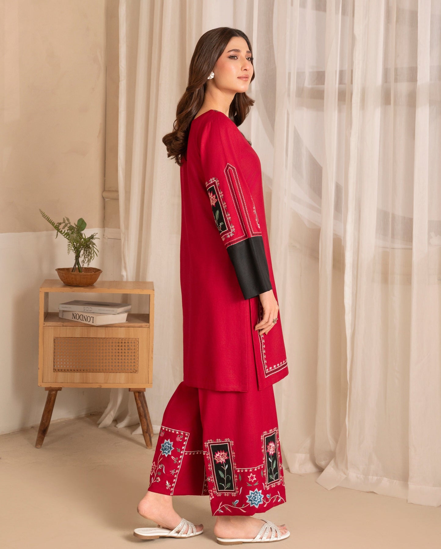 Miraaz Premium Fabric Pakistani Winter Dresses - Sahiba-clothing - 3