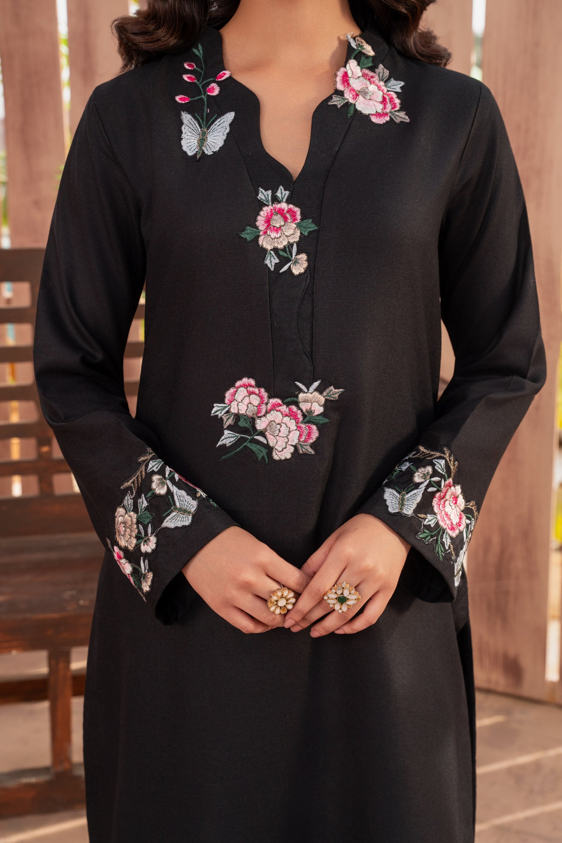 Wardah Black Premium Fabric Pakistani Winter Dresses - Sahiba-clothing - 3