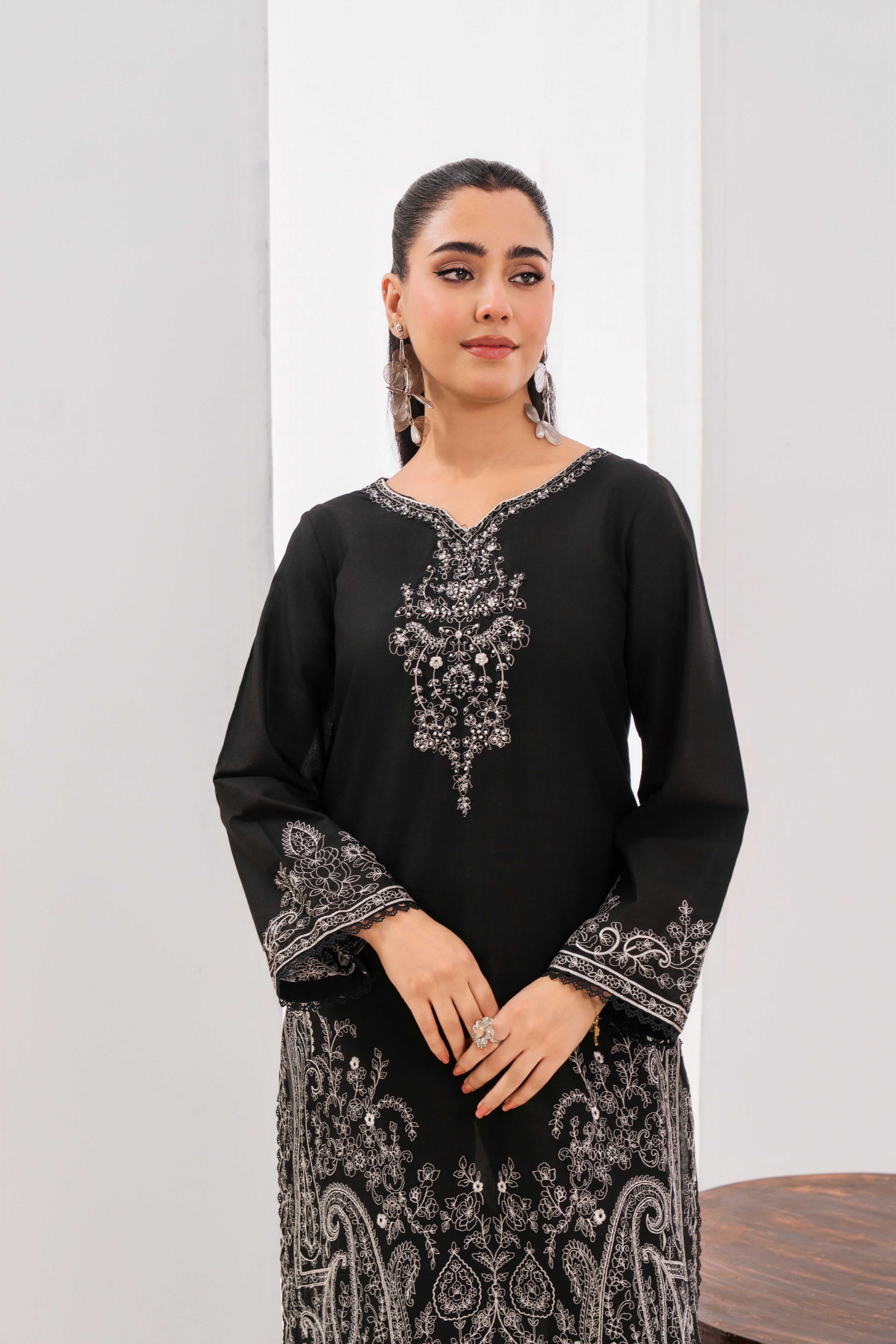 Khoobsurat Black Premium Fabric Pakistani Winter Dresses - Sahiba-clothing - 2