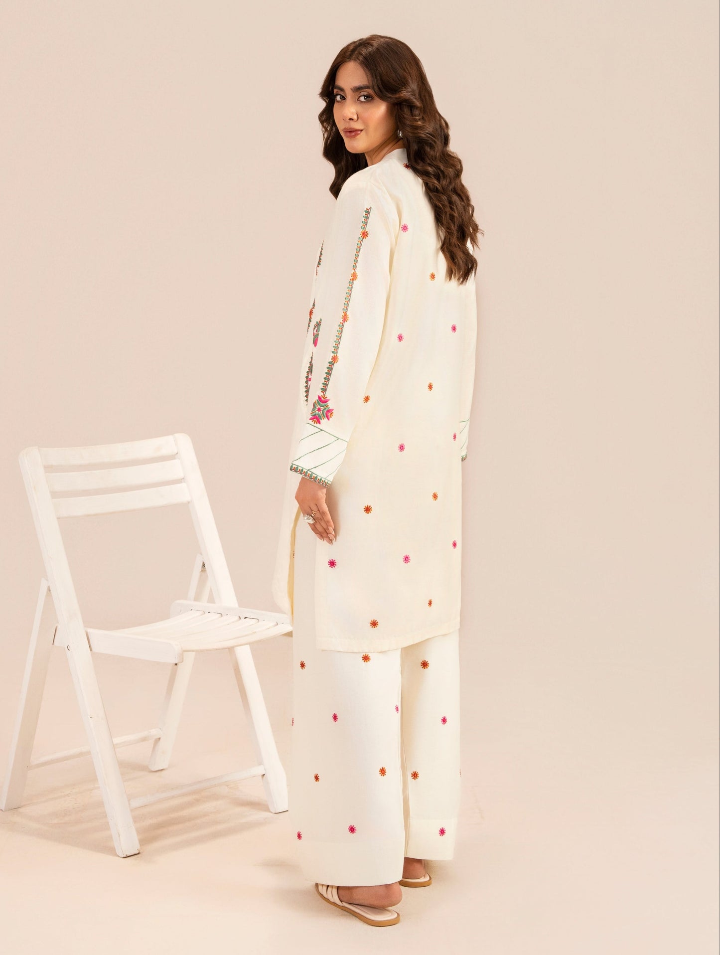 Fanni White Premium Fabric Pakistani Winter Dresses - Sahiba-clothing - 2