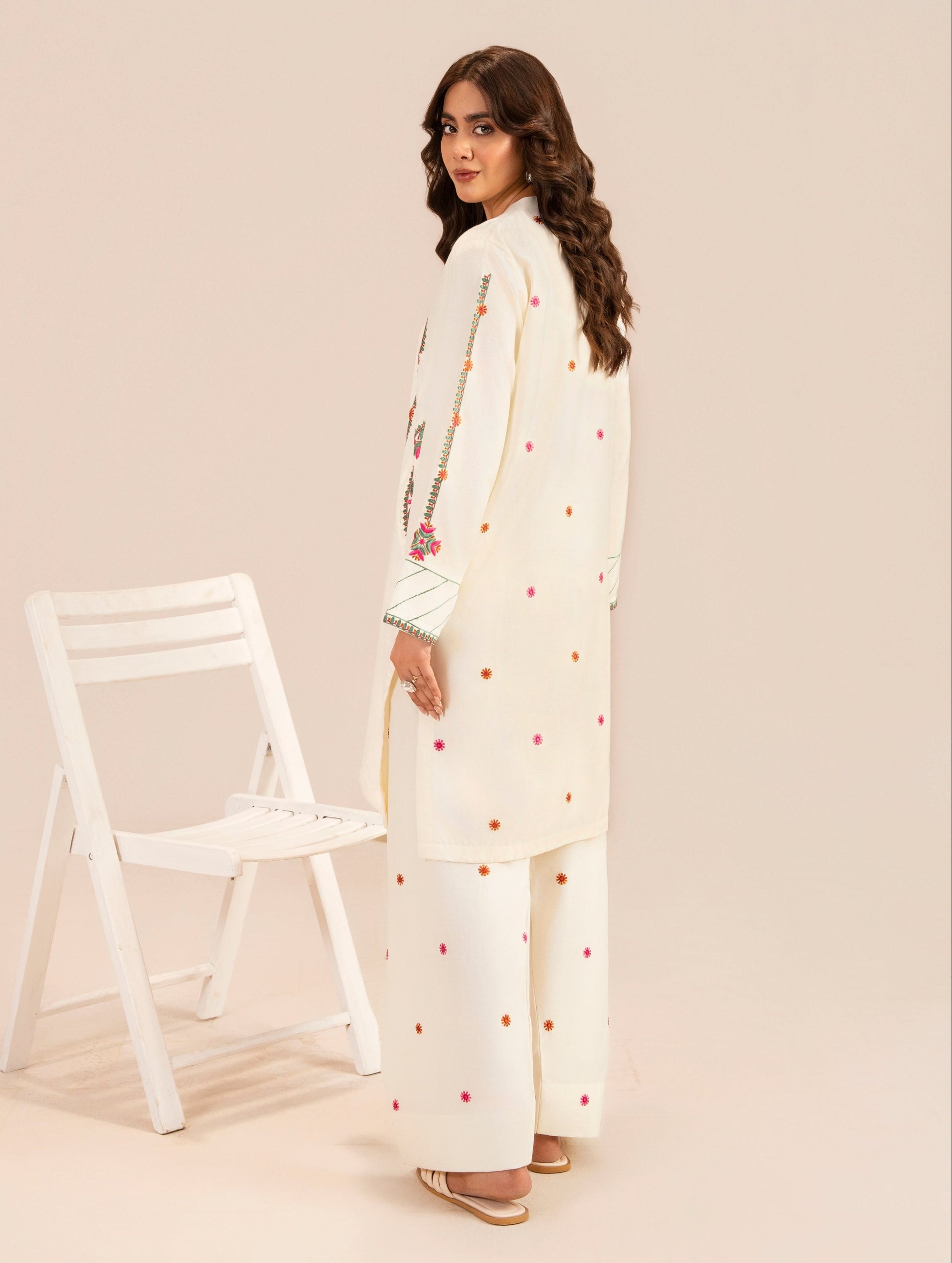 Fanni White Premium Fabric Pakistani Winter Dresses - Sahiba-clothing - 2