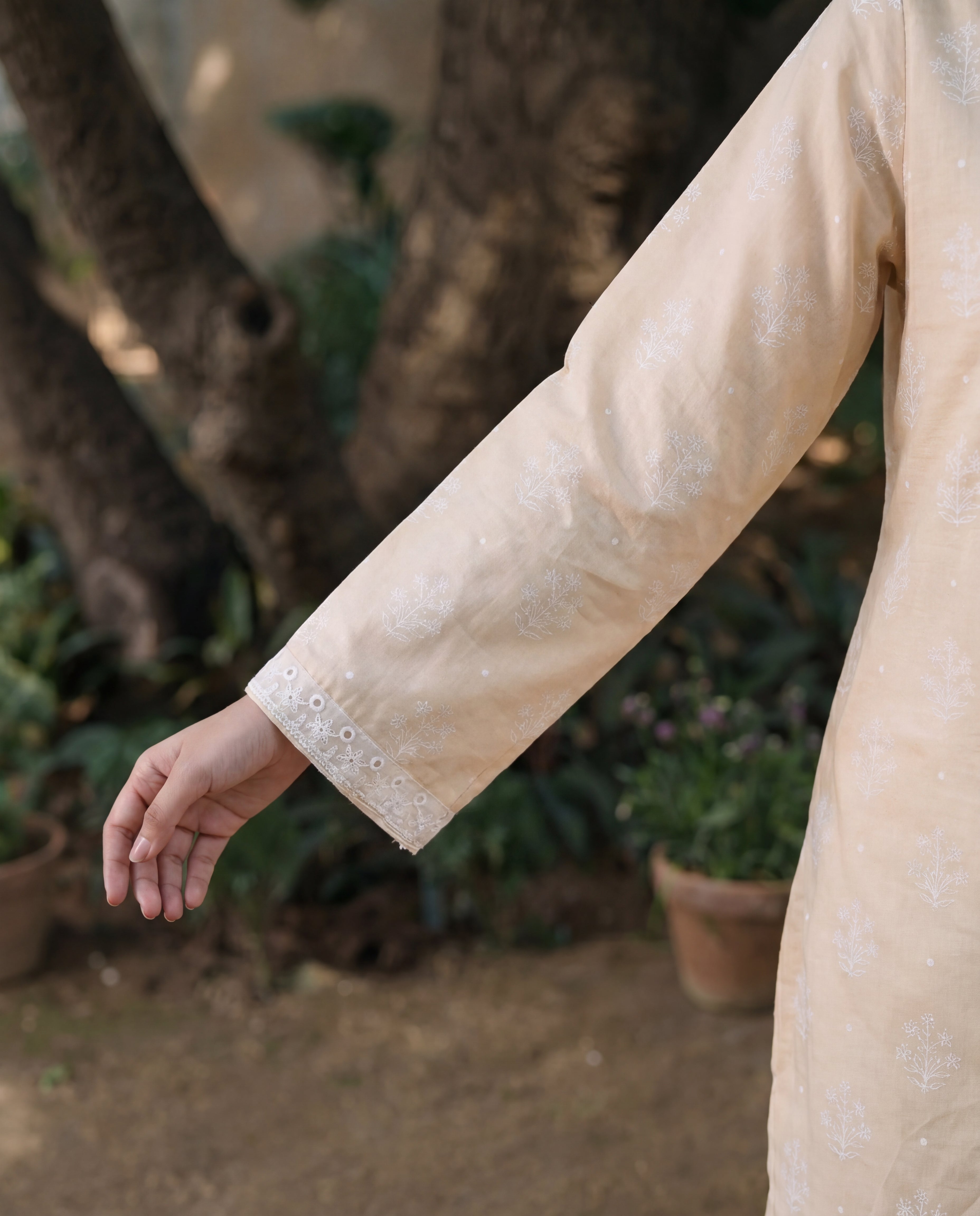 Mufeeda Peach Premium Fabric Pakistani Summer Dresses - Sahiba-clothing - 5