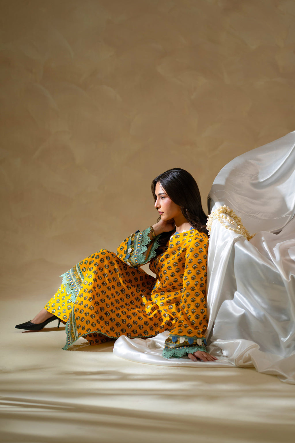 Fynra Lawn Pakistani Summer Dresses - Akbar Aslam - 6