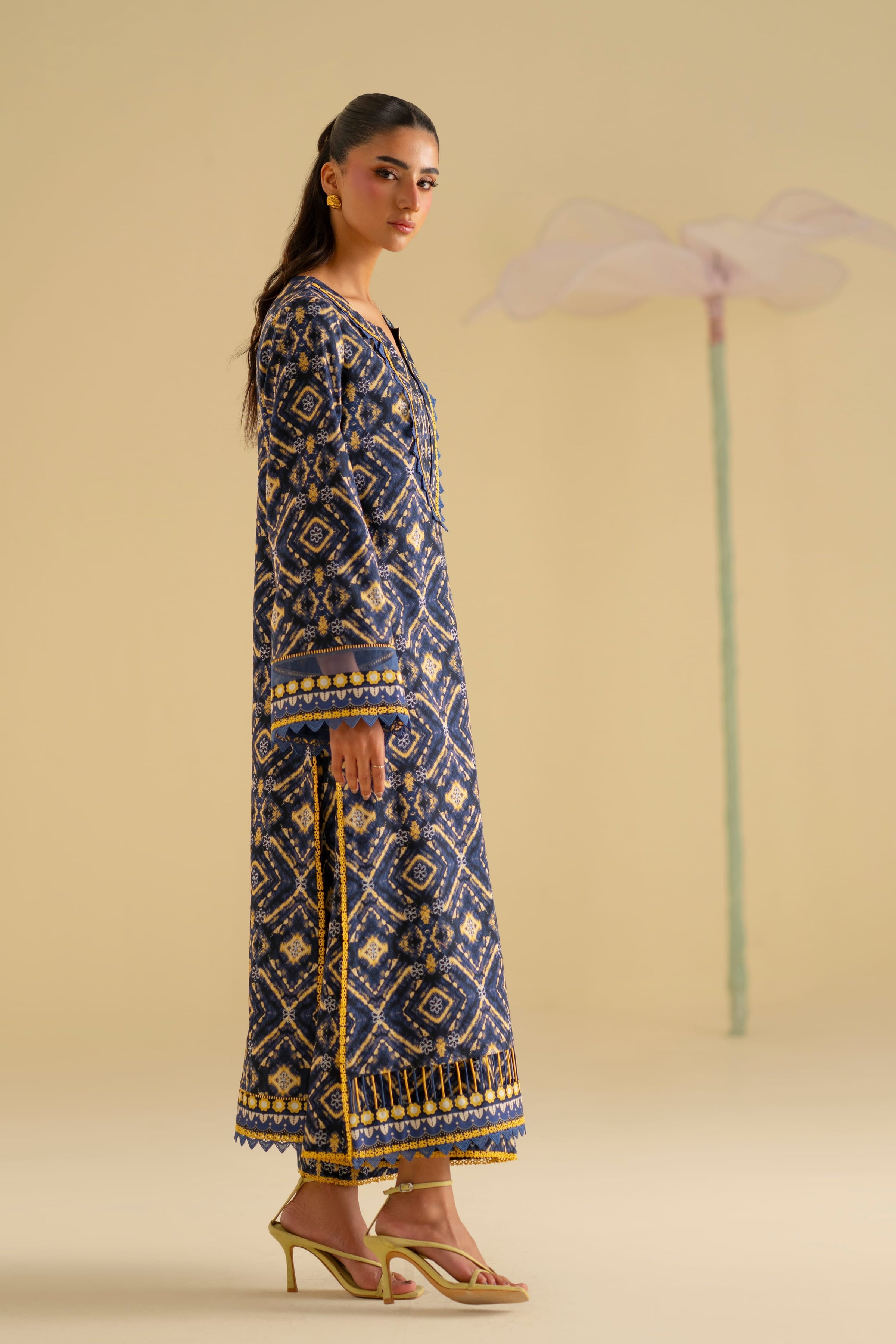 Mavea Lawn Pakistani Summer Dresses - Akbar Aslam - 3