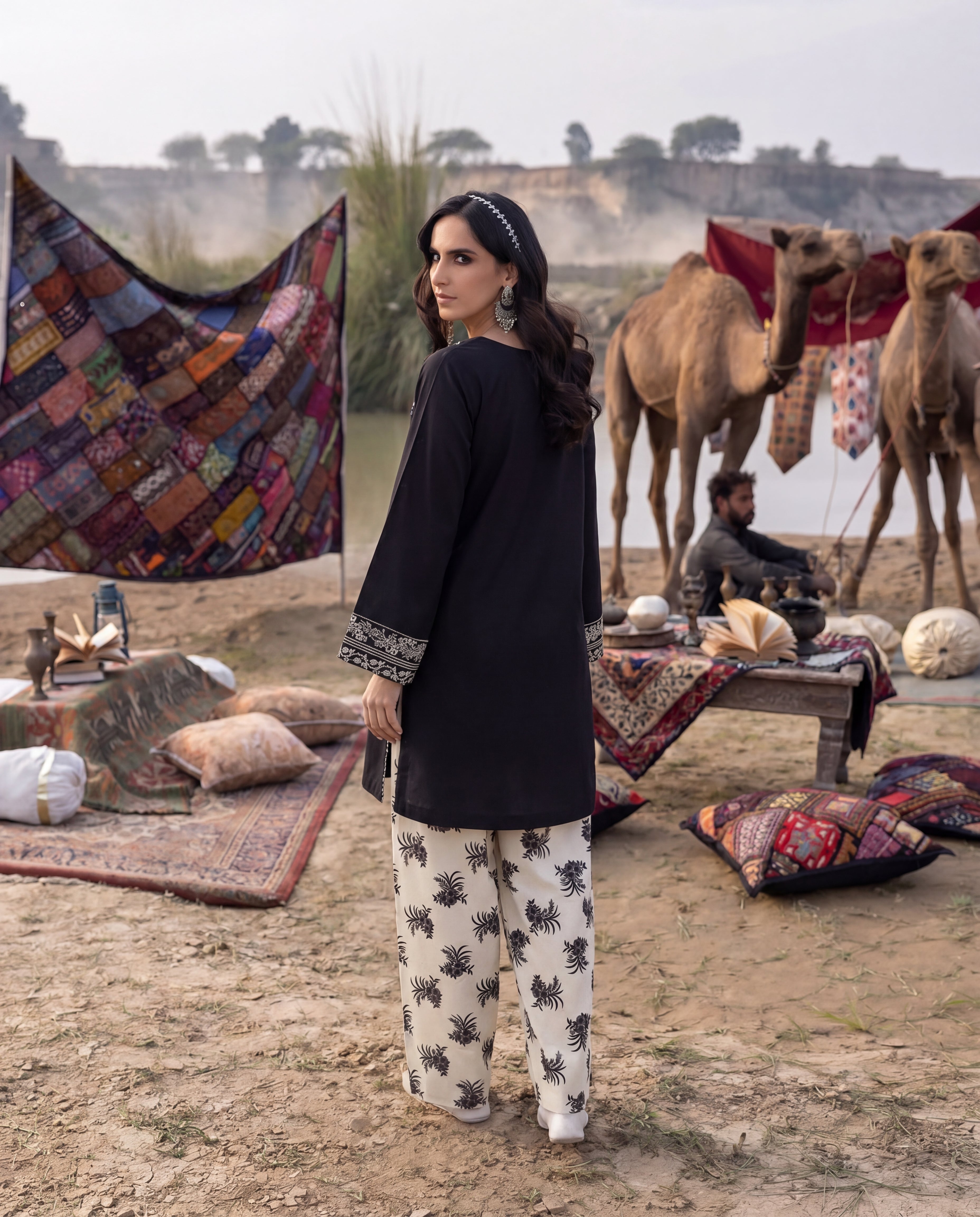 Parda-Nasheen Black Premium Fabric Pakistani Summer Dresses - Sahiba-clothing - 7