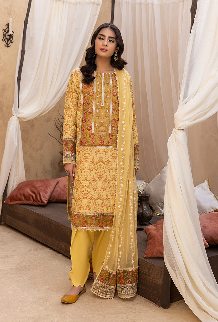 Ishq-Embroidered Jacquard-IS-02 Jacquard Pakistani Winter Dresses - Humdum - 1